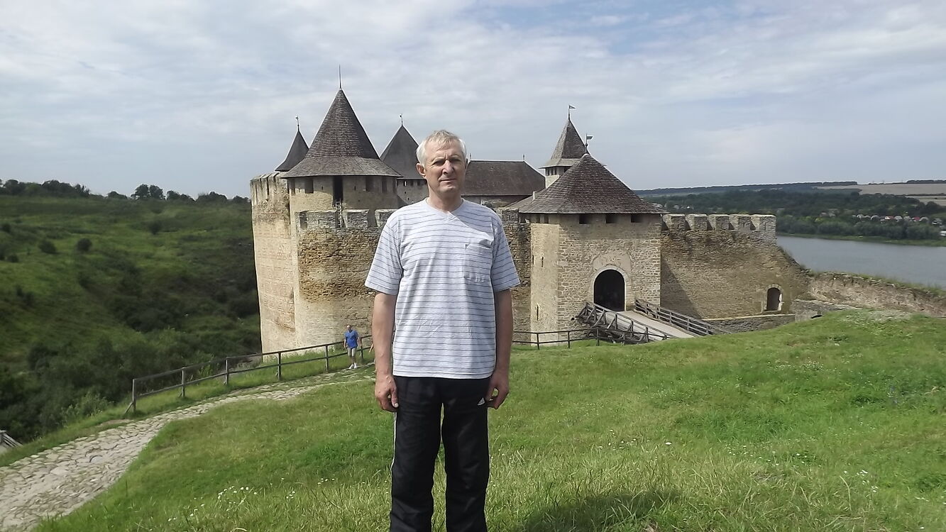  ,   Alexandr, 62 ,   ,   , c 