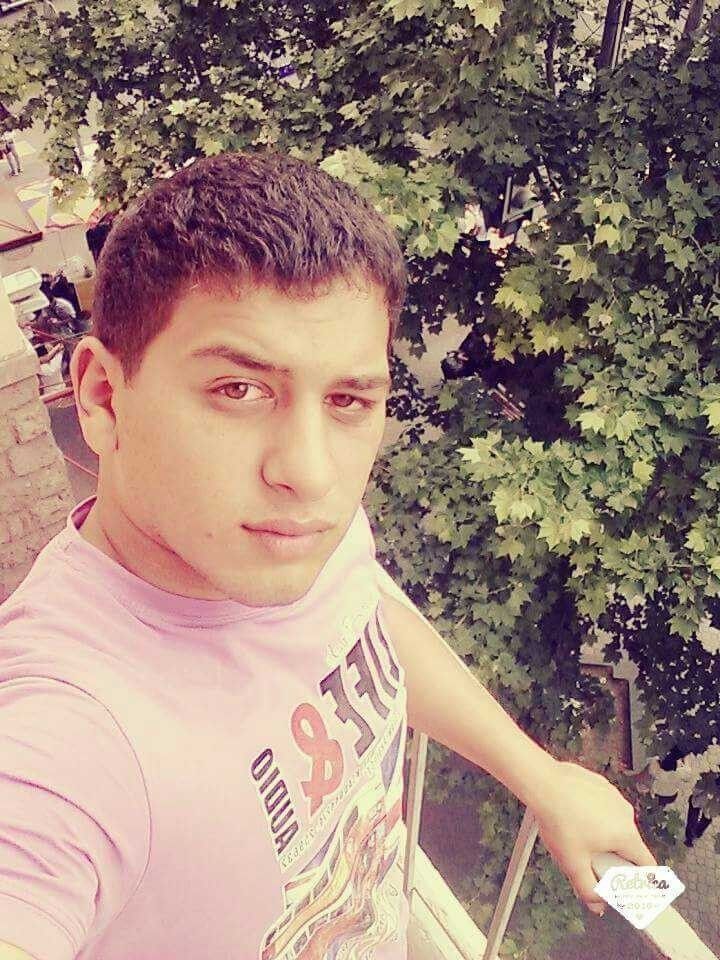  ,   Arman, 29 ,   ,   , c 