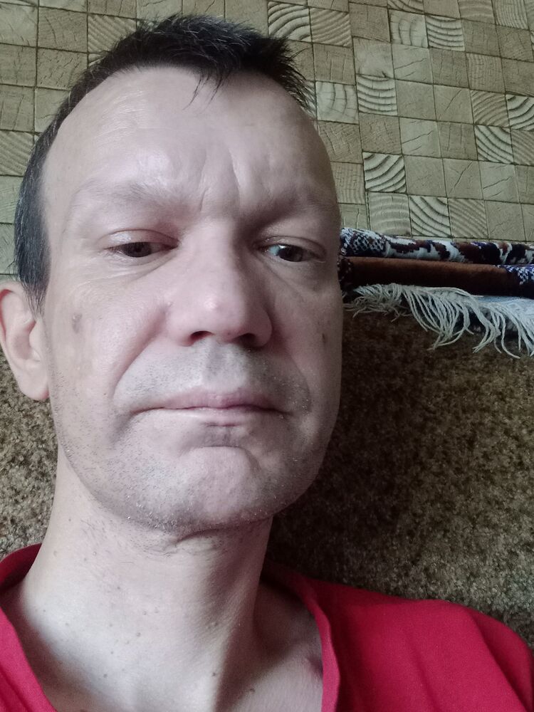  44208279   , 43 ,    