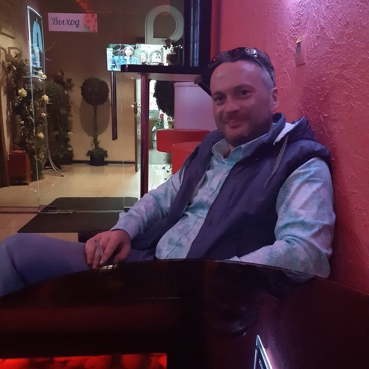  ,   Paul, 43 ,   ,   , c 