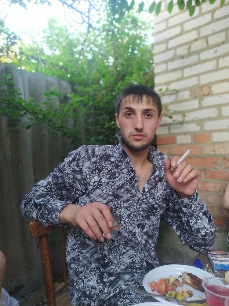  20488699  Misha, 37 ,    --