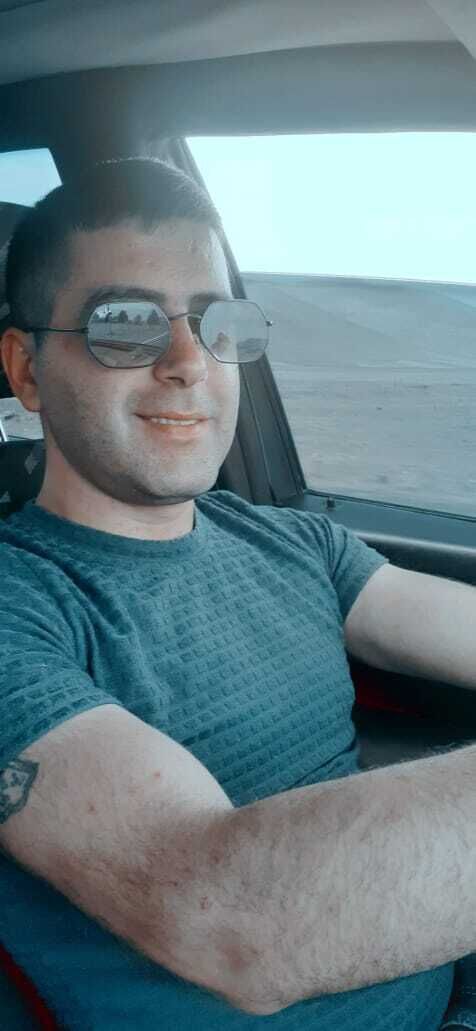  --,   Mkhitar, 32 ,   ,   