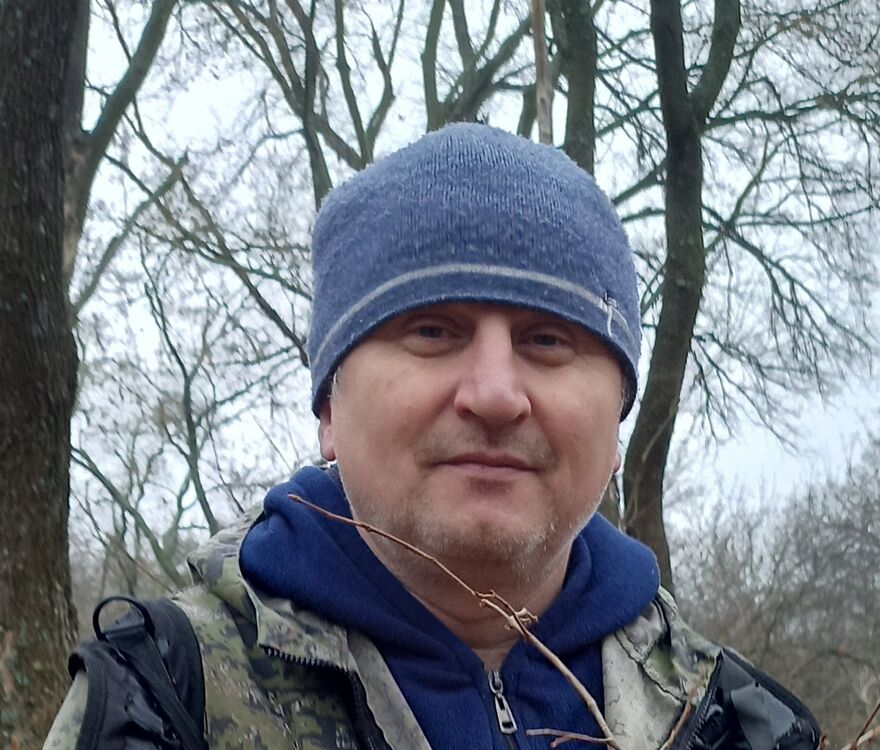  ,   Anatoly, 50 ,   , c 