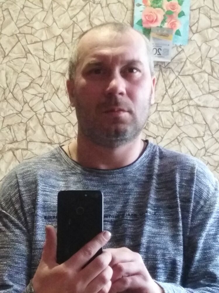  22337379  , 44 ,    