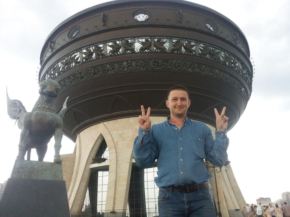   ,   Lenar, 44 ,   ,   , c 