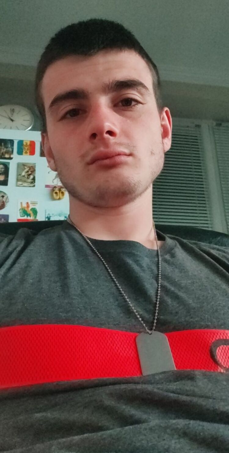  22644789  Victor, 27 ,    