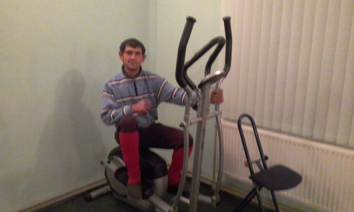  ,   Vladimir, 35 ,   ,   , c 
