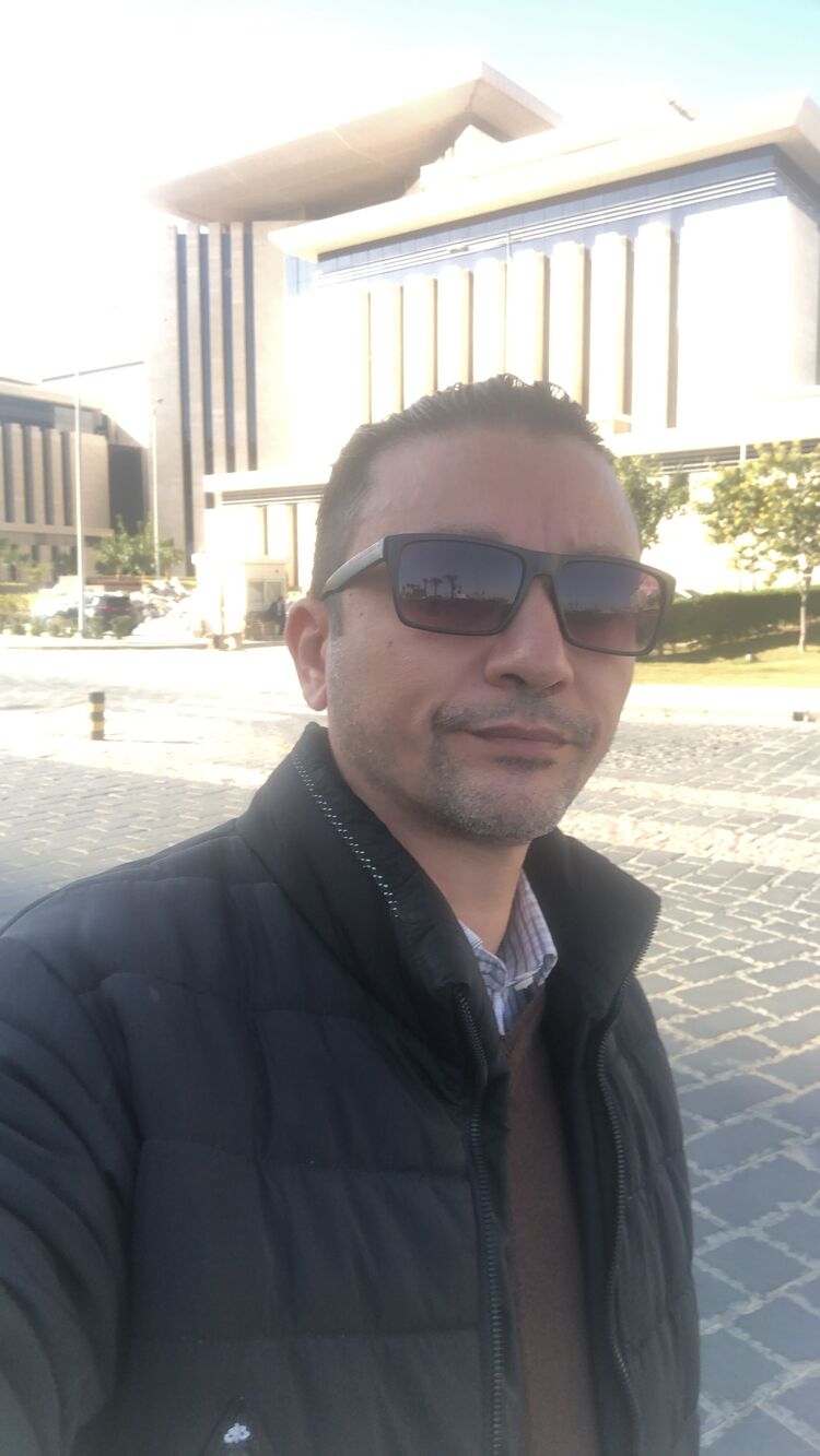  ,   Wesam, 47 ,   ,   , c 