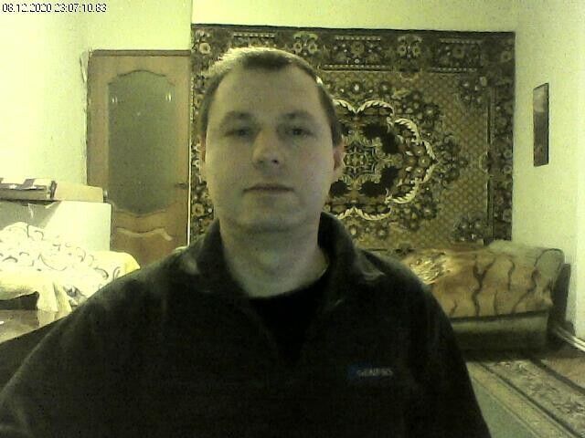  21835769  Aleksandr, 46 ,    