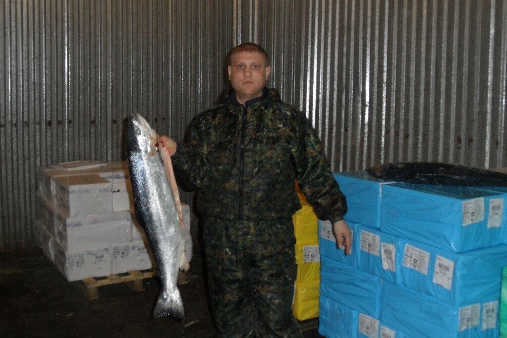  46308479  Serghei, 42 ,    
