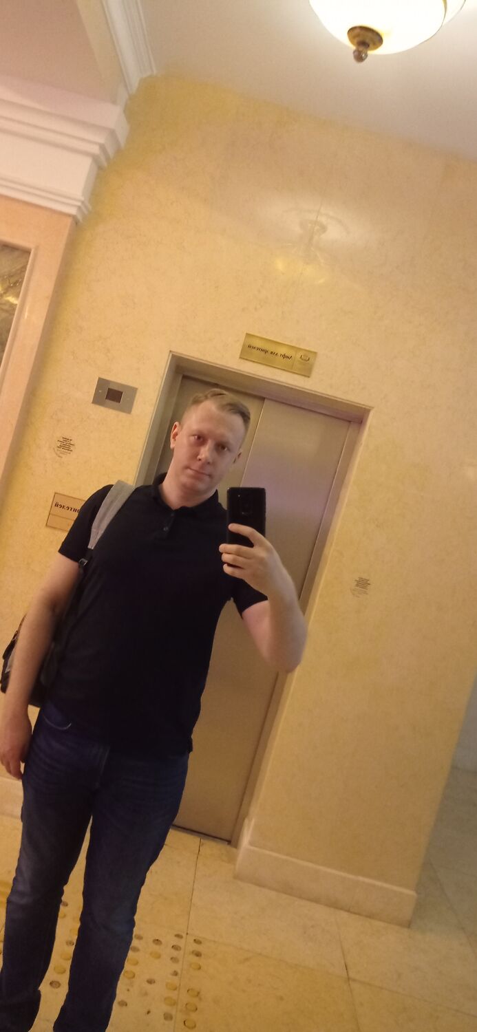  ,   Maxim, 32 ,   ,   