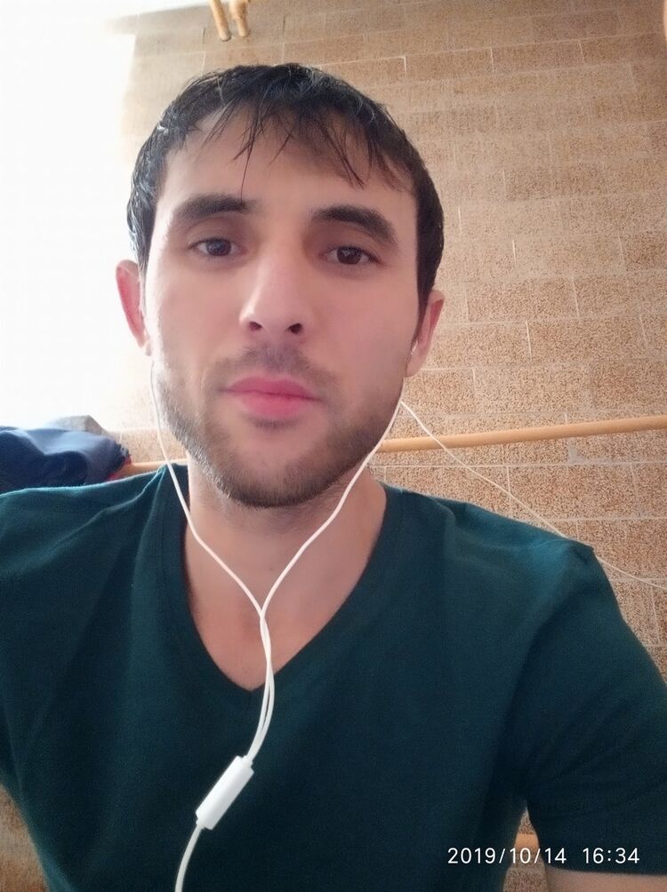  18325789  Davud, 34 ,    Raszyn