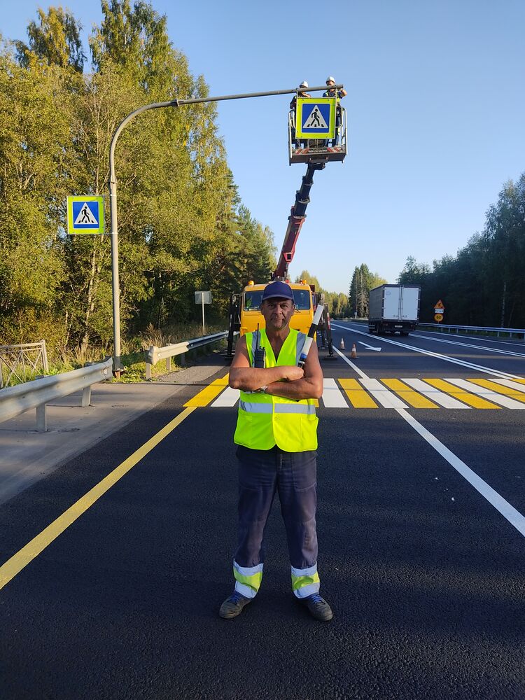  46153079  , 58 ,    