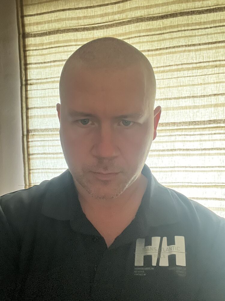 53272879  , 41 ,    