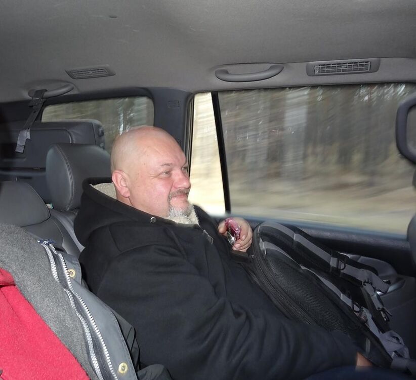  ,   Artur, 62 ,     , c 