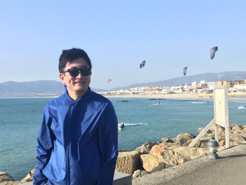  27060939  , 42 ,    -