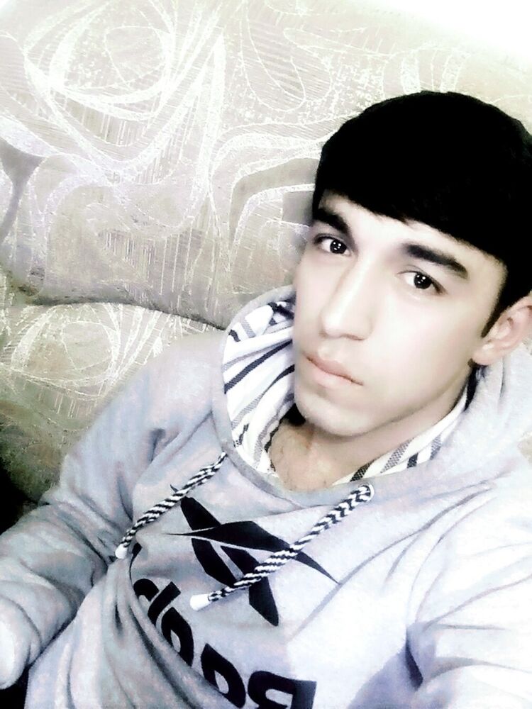  ,   Shaxzod, 32 ,   