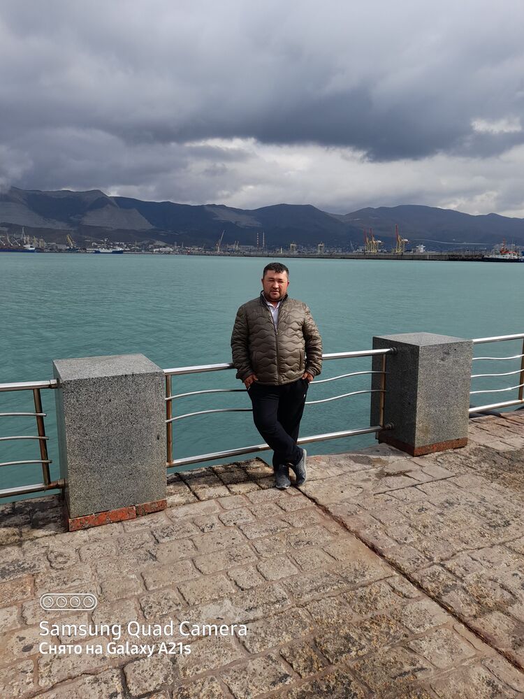  30070289  Batir, 38 ,    