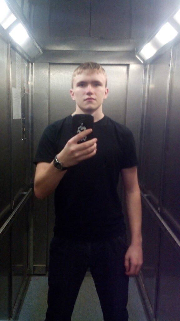 4109239  Alex, 40 ,    