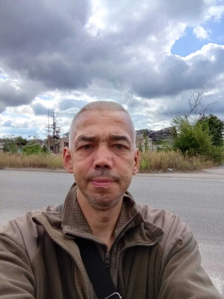  51376729  ˸, 44 ,    
