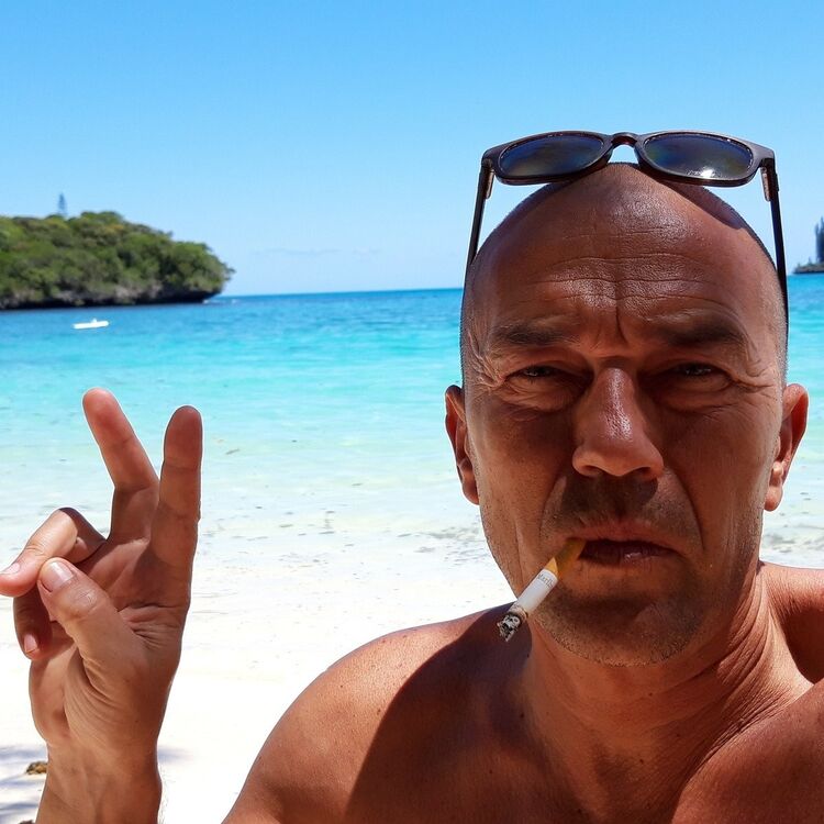  ,   Igor, 45 ,   