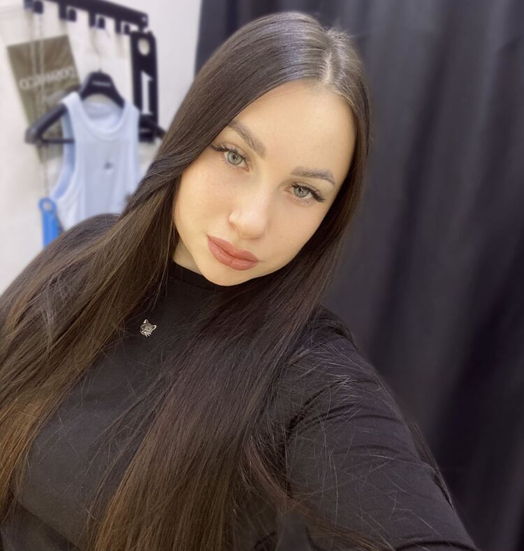  54587829  Alena, 22 ,    