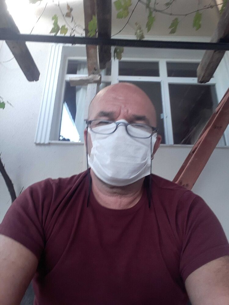  21568079  , 57 ,    