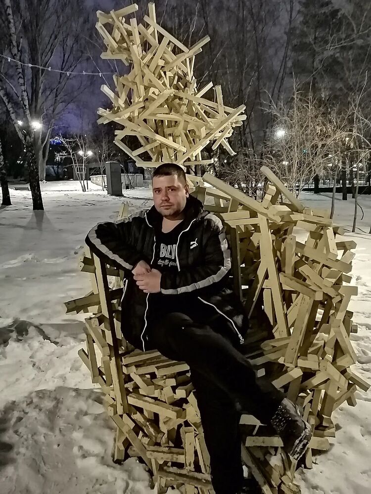  ,   Pavel, 37 ,   ,   , c 