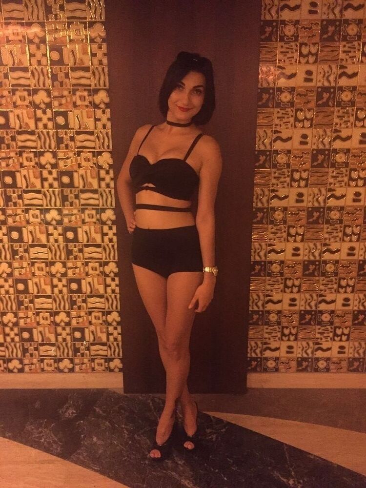  Beirut,   Olia, 30 ,   ,   , c 