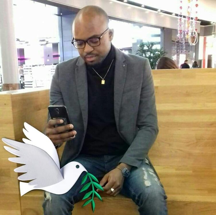   ,   Mario, 37 ,   ,   