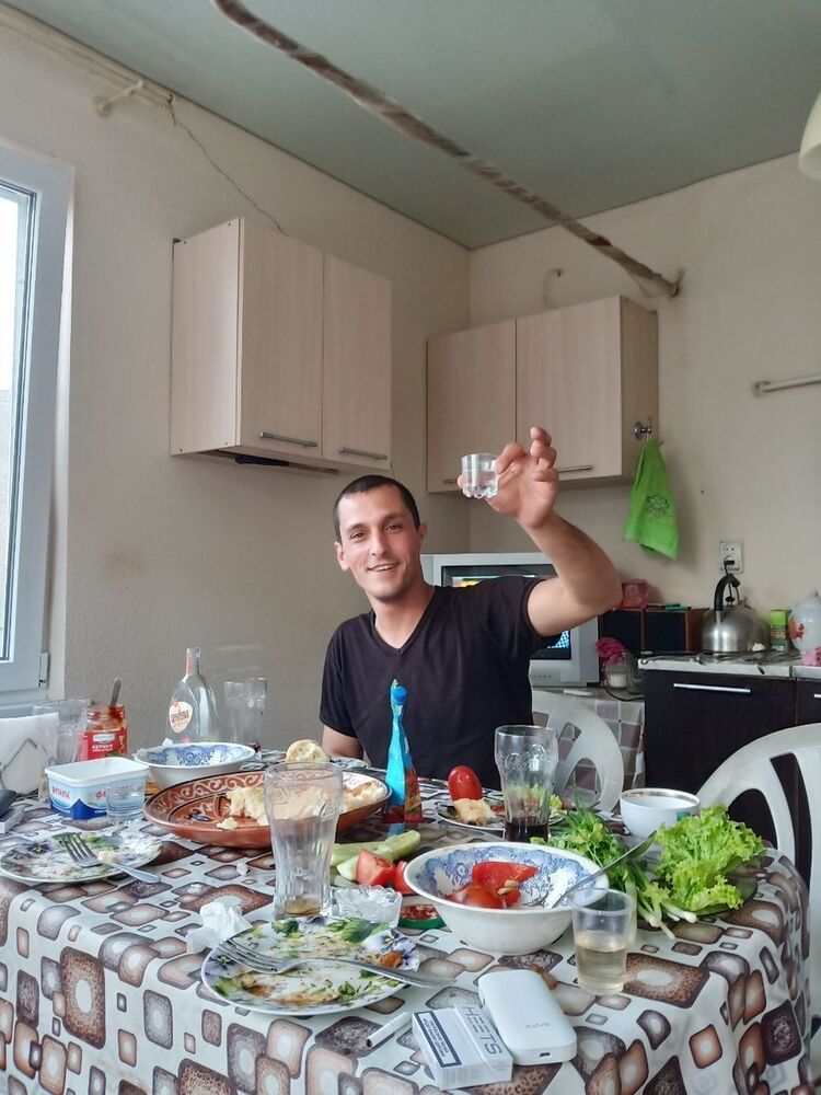 ���� 18466419 ������� ������, 37 ���, ���� ���������� � �����������