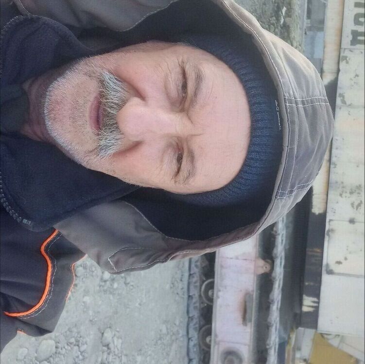  48083859  , 65 ,    