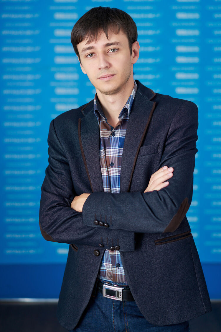 --,   , 35 ,   