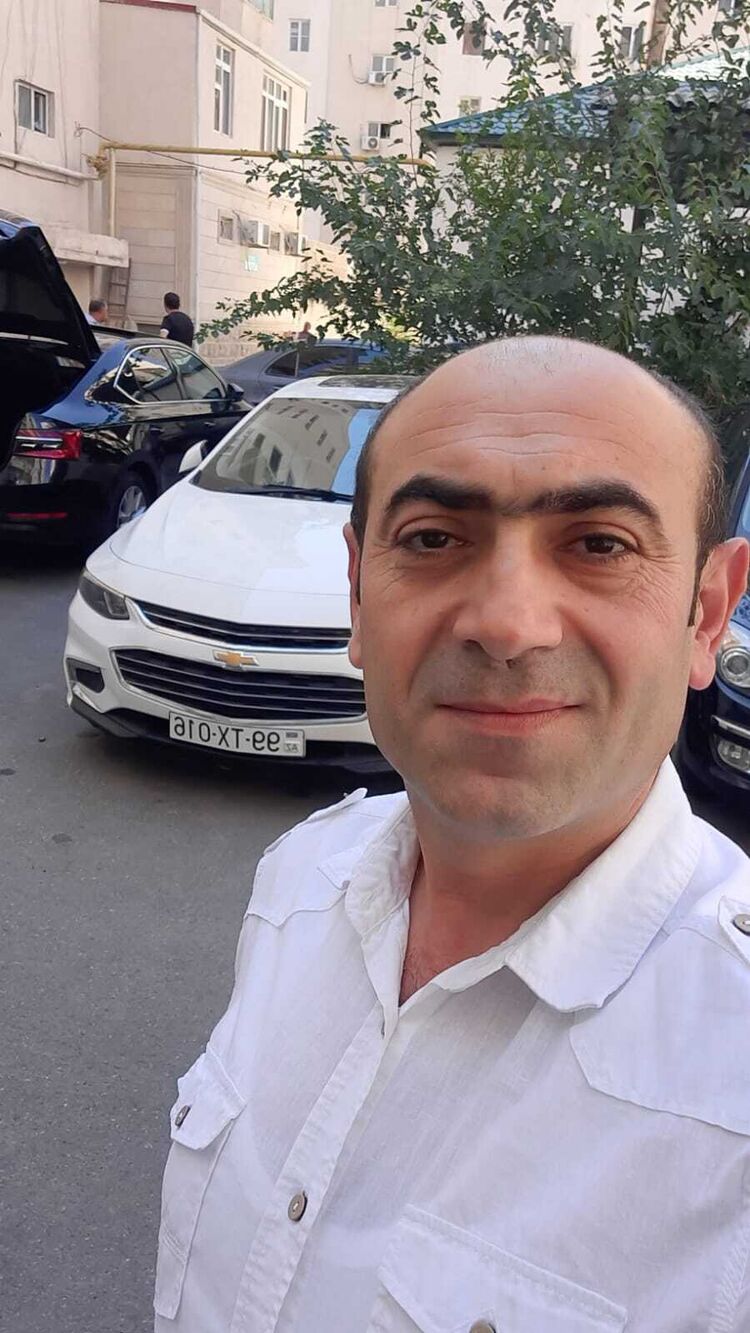  40336959  Rustam, 44 ,    Saint-Nazaire