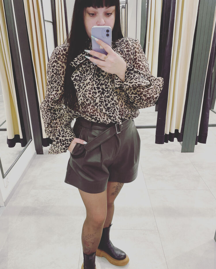  ,   , 33 ,   ,   