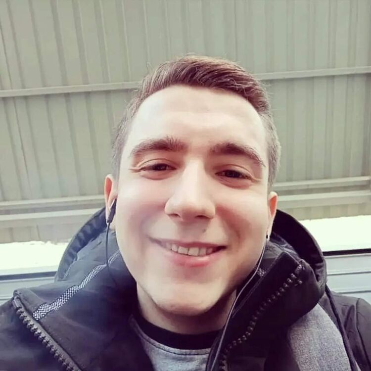  46908859  Oleg, 28 ,    