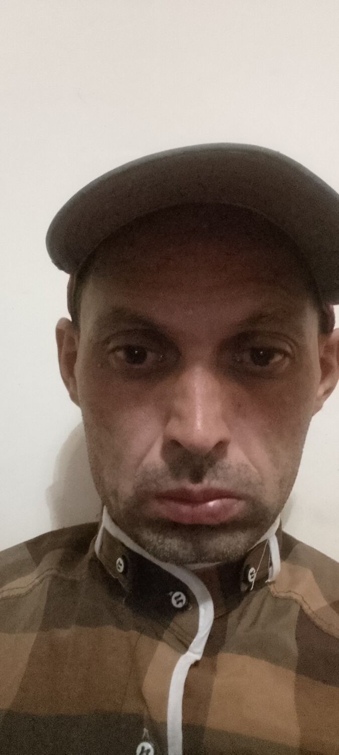  48356899  Serdar, 45 ,    
