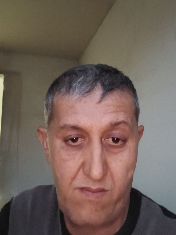  46693789  , 54 ,    