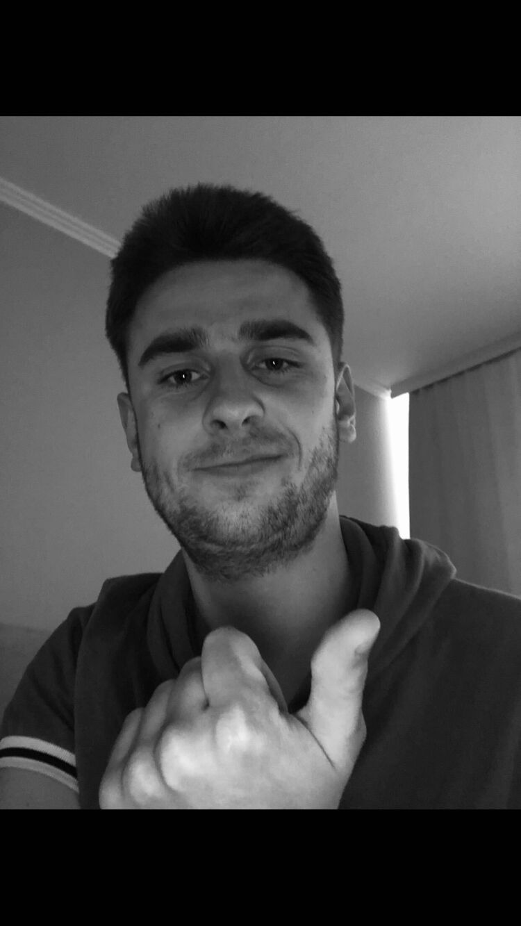  52347199  Jonny, 27 ,    