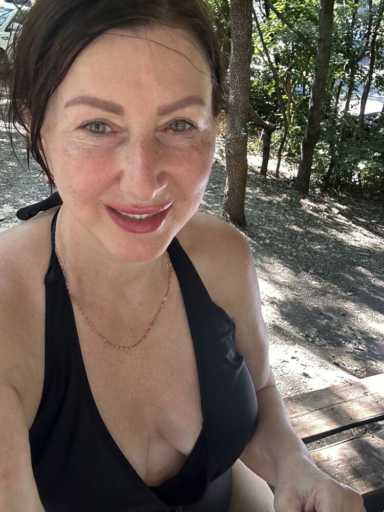  Abbadia Lariana,   Anna, 52 ,   ,   , c 