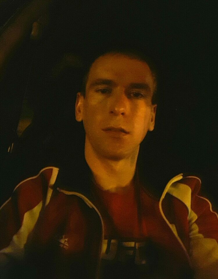  43441129  Sergo, 36 ,    