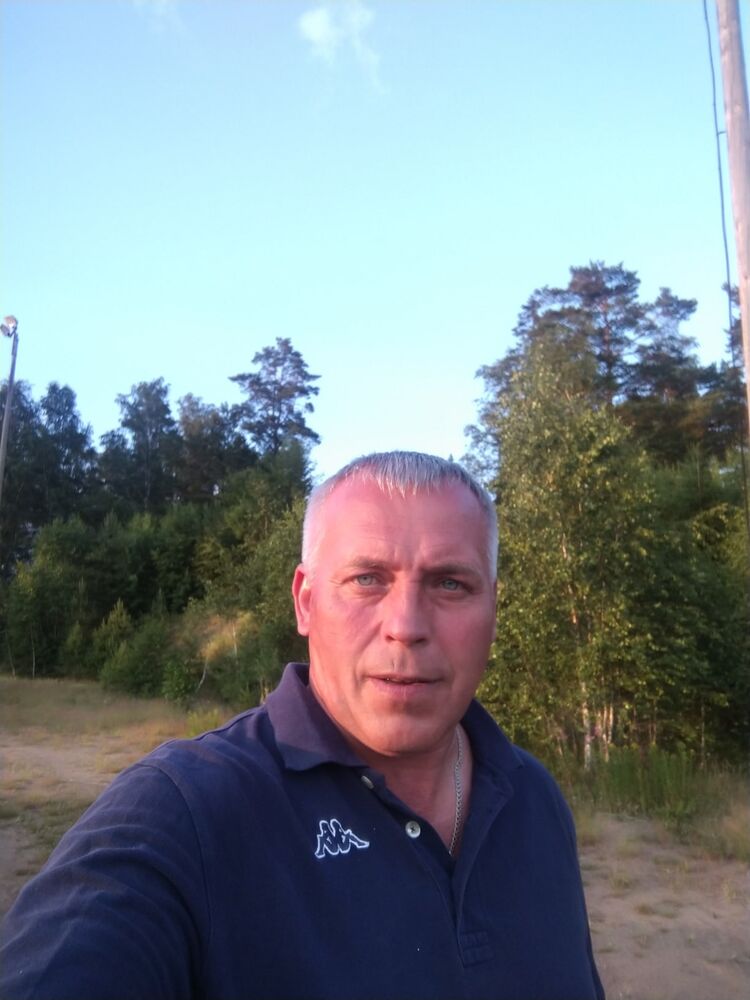  ,   Sergei, 52 ,   ,   