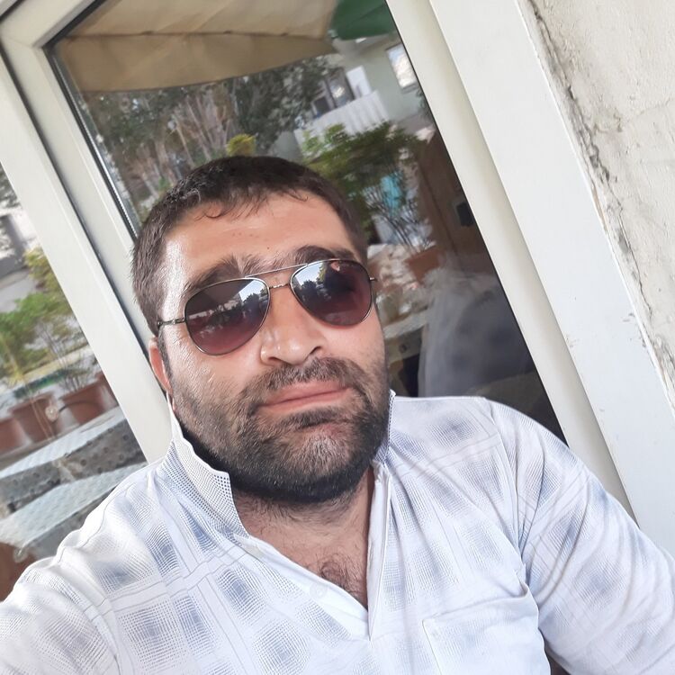  ,   Seymur, 43 ,   ,   , c 
