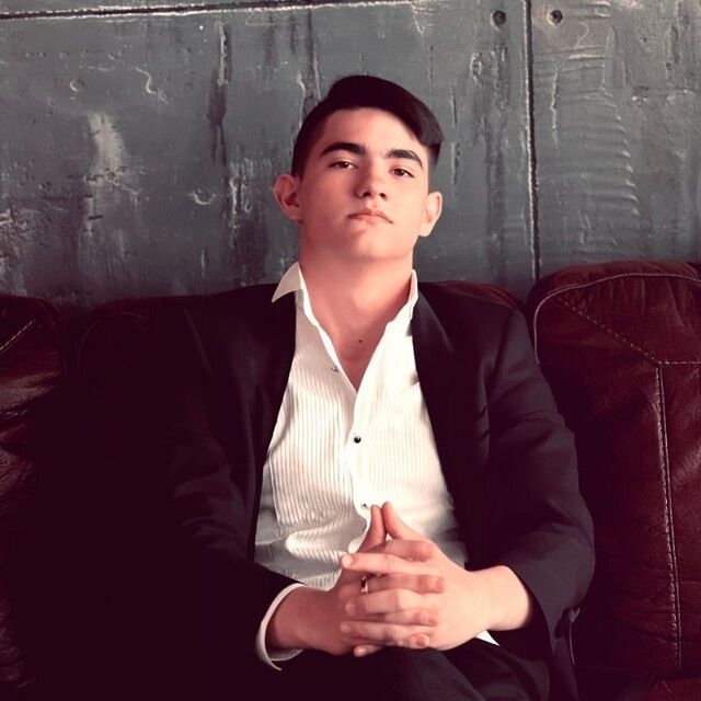  53060409  , 21 ,    --