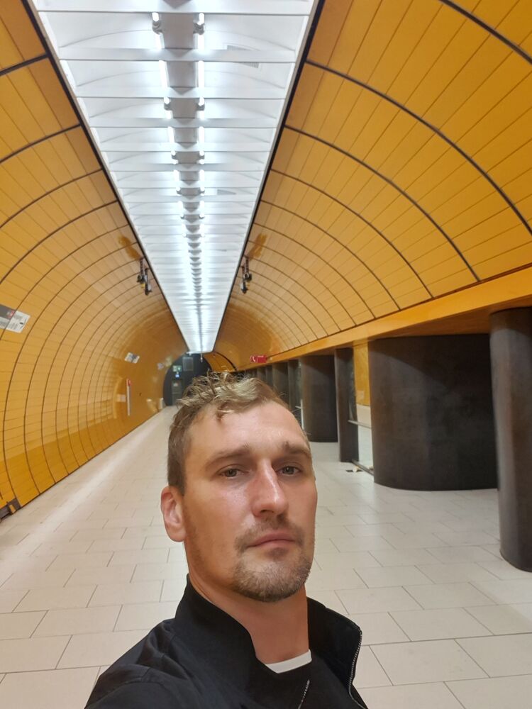  47915009  Rafal, 38 ,    Monheim