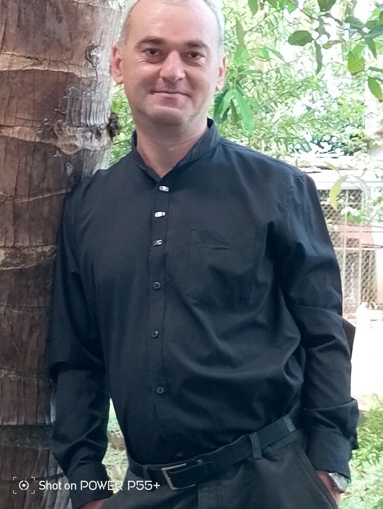  Hue,   Simon, 45 ,   ,   , c 