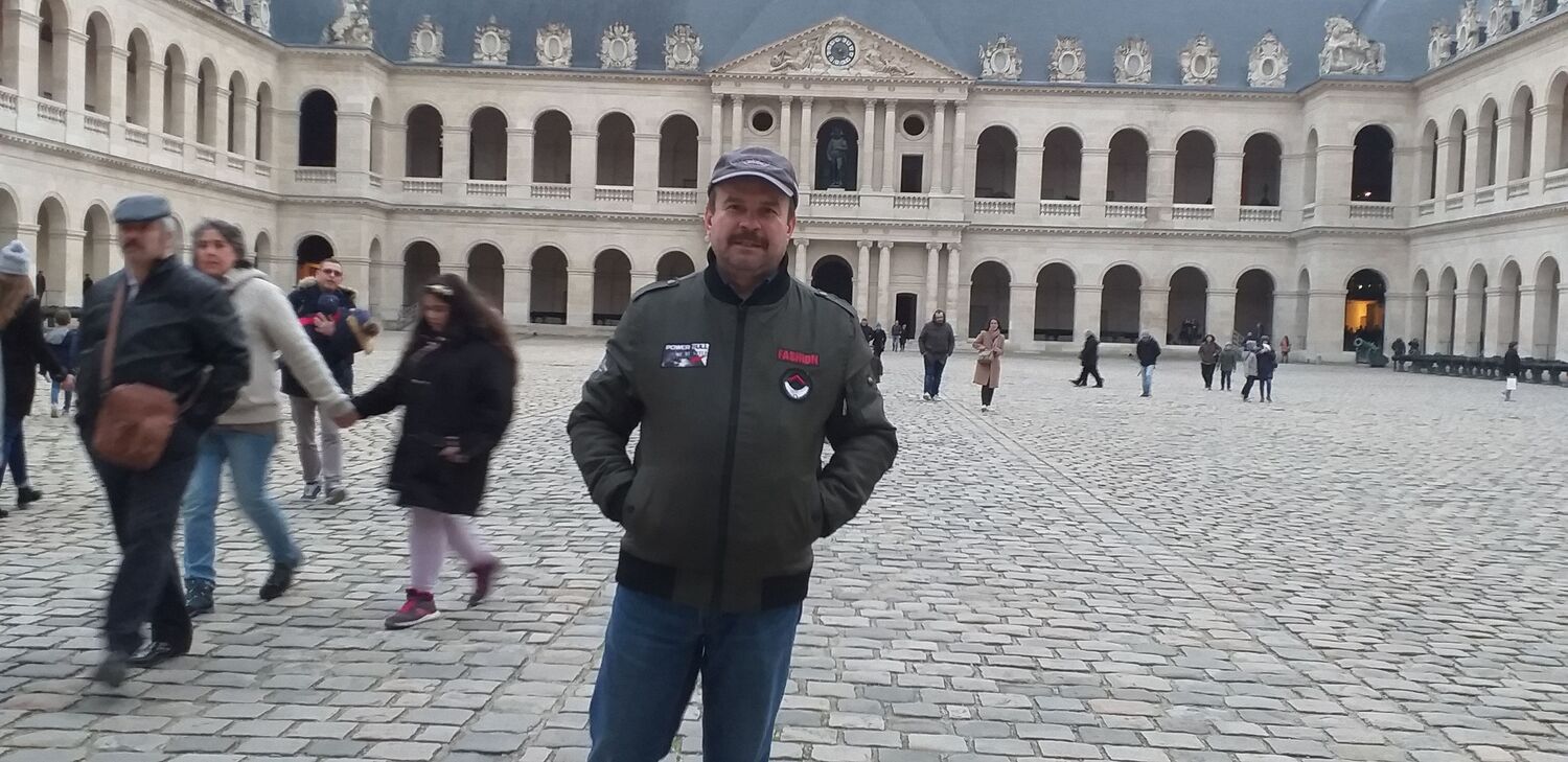  ,   Andrei, 55 ,   c 