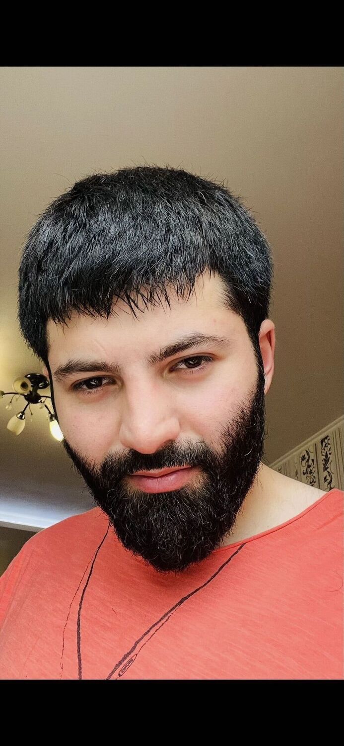  47573069  Aqil, 25 ,    Dunkirk