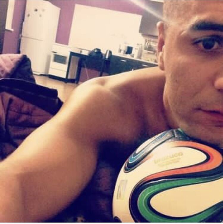  44018219  Davi, 35 ,    