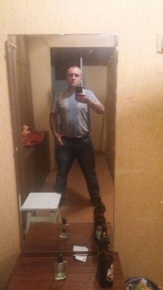 8370679  , 42 ,    